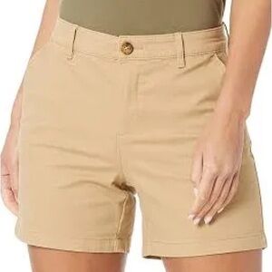 A.N.A. Mid-rise Midi Shorts